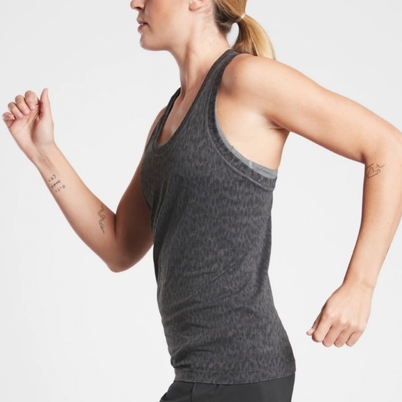 Athleta Women’s Momentum Seamless Leopard Print Tank Top Size XS - Picture 3 of 5